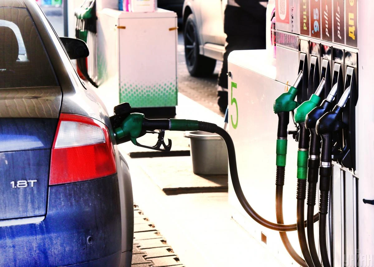 Ціни на АЗС готуються до нового стрибка: експерт озвучив невтішний прогноз