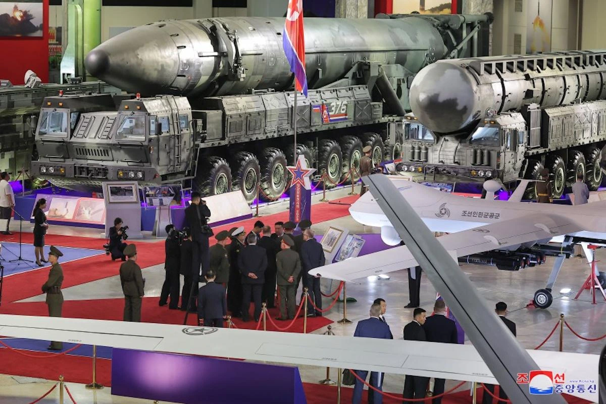 Північна Корея вже здатна прорвати протиракетну оборону США, - Bloomberg
